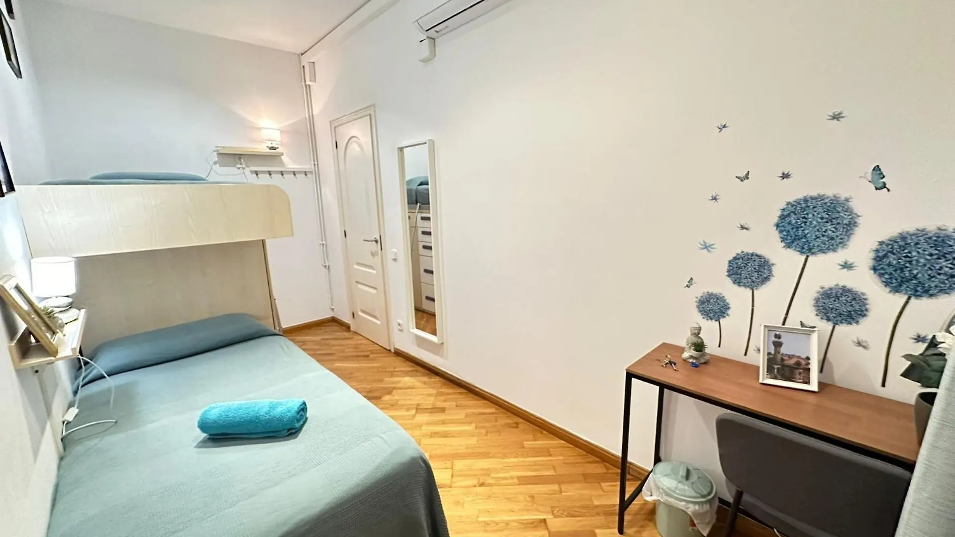 Alojamiento Calabria Barcelona Bed & Breakfast