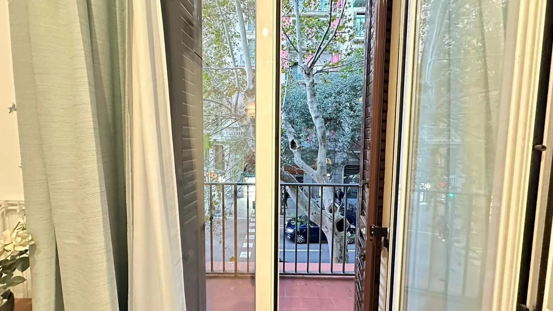 Alojamiento Calabria Barcelona 0*,  España